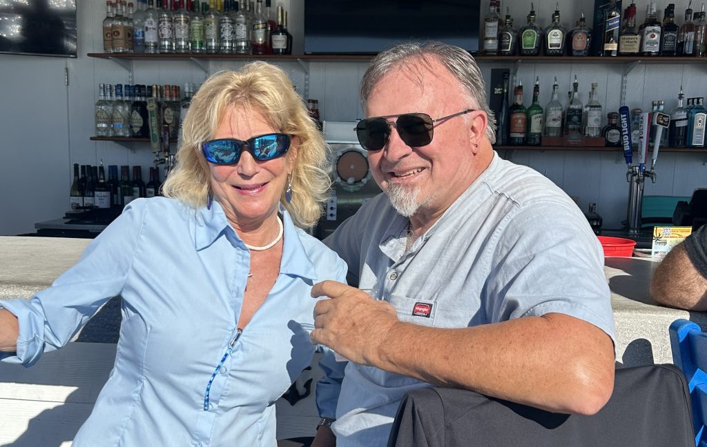 Wayne & Aimee Country